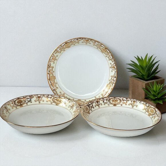 Noritake Christmas Ball 175 Coupe Soup Bowls Set of 3  Green Mark #16034 Japan - Picture 1 of 12